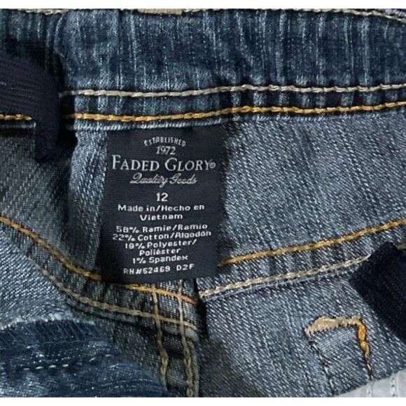FADED GLORY Girl's Med Wash Adj Waist Reg Fit Bermuda Stretch Jean Shorts sz 12 - Picture 6 of 8